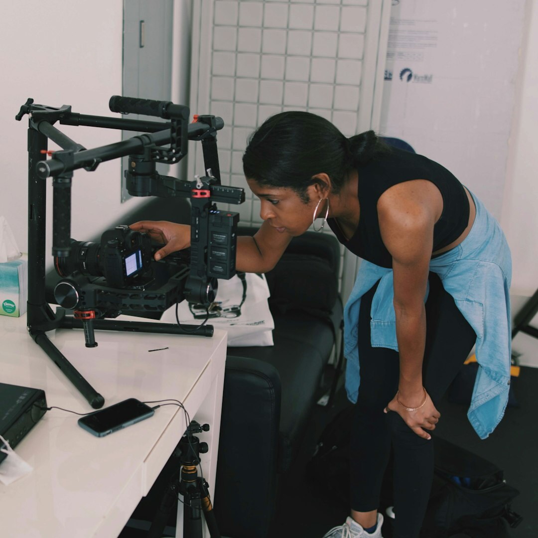 Instrutora de produção audiovisual brasileira